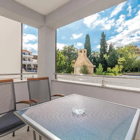 1 Bedroom Awesome In Biograd Na Moru
